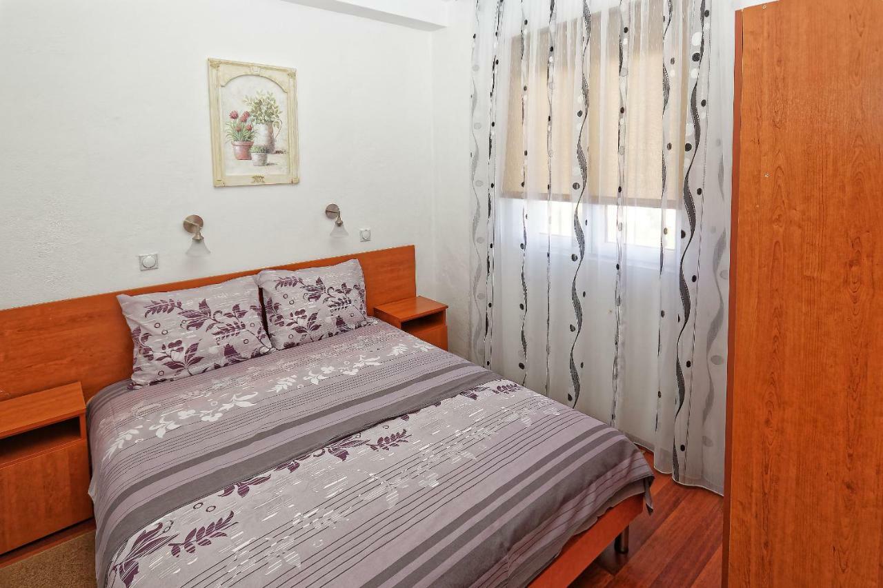 Apartments Ajla Utjeha Kültér fotó