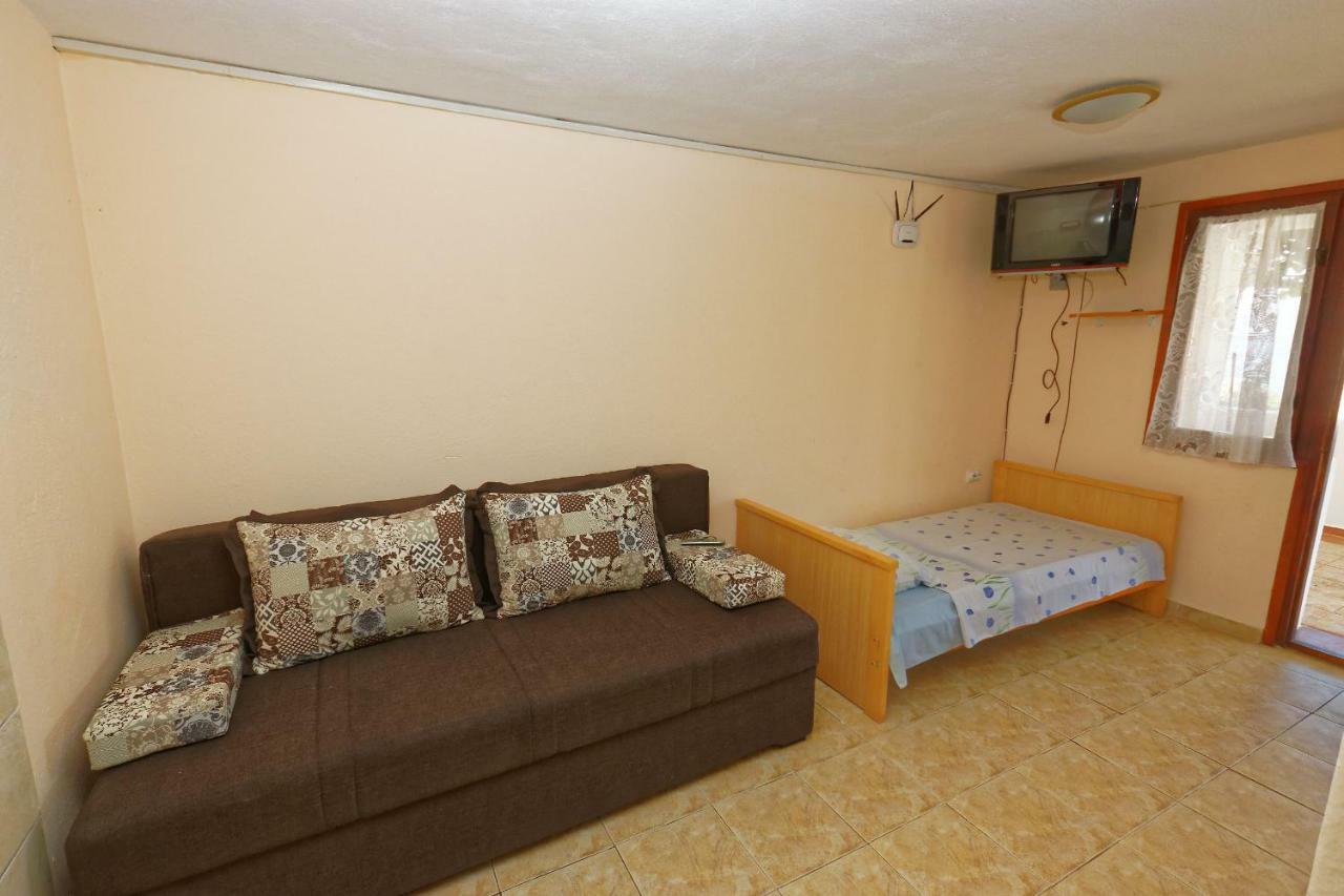 Apartments Ajla Utjeha Kültér fotó
