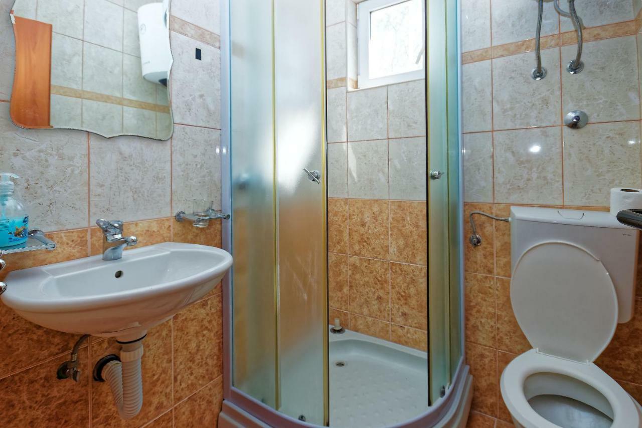 Apartments Ajla Utjeha Kültér fotó
